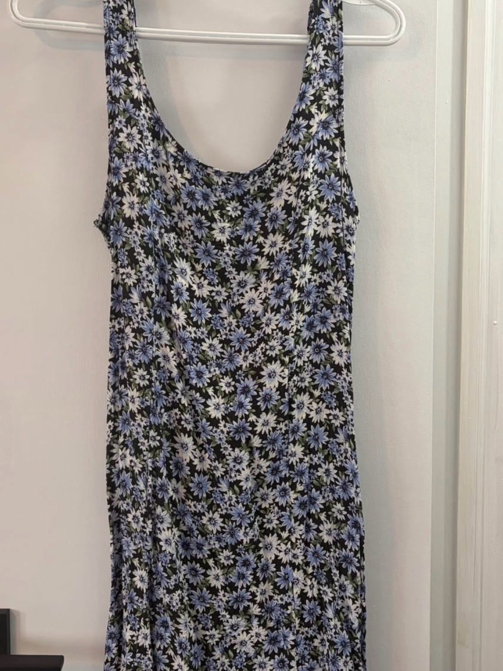 American Eagle Outfitters Blue and White Floral Scoop Tank Dress